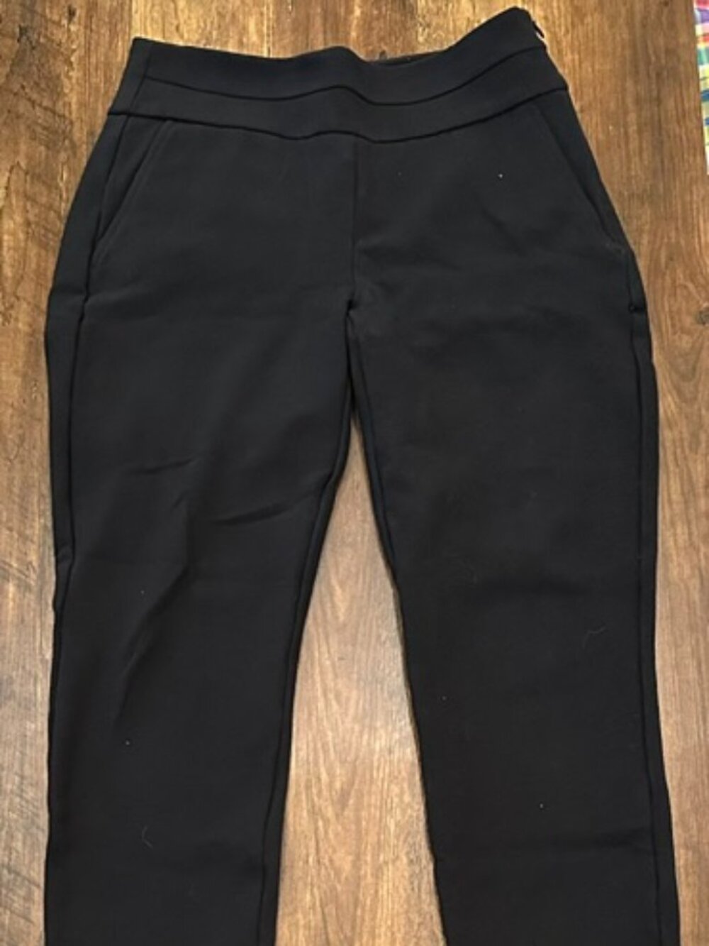 Cabi Black Ankle Dress Pants – Size 2 – Slim Career Workwear Trousers